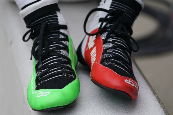James discount hinchcliffe shoes